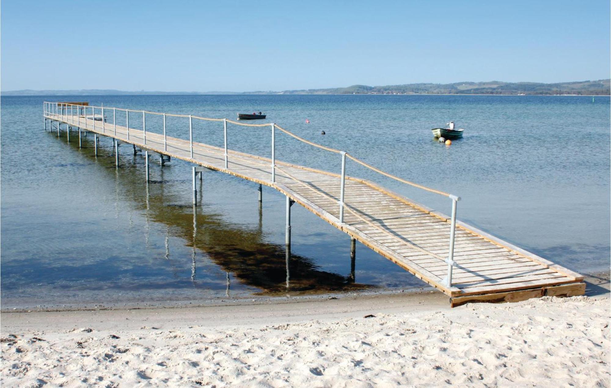 Awesome Home In Ebeltoft With Indoor Swimming Pool エクステリア 写真