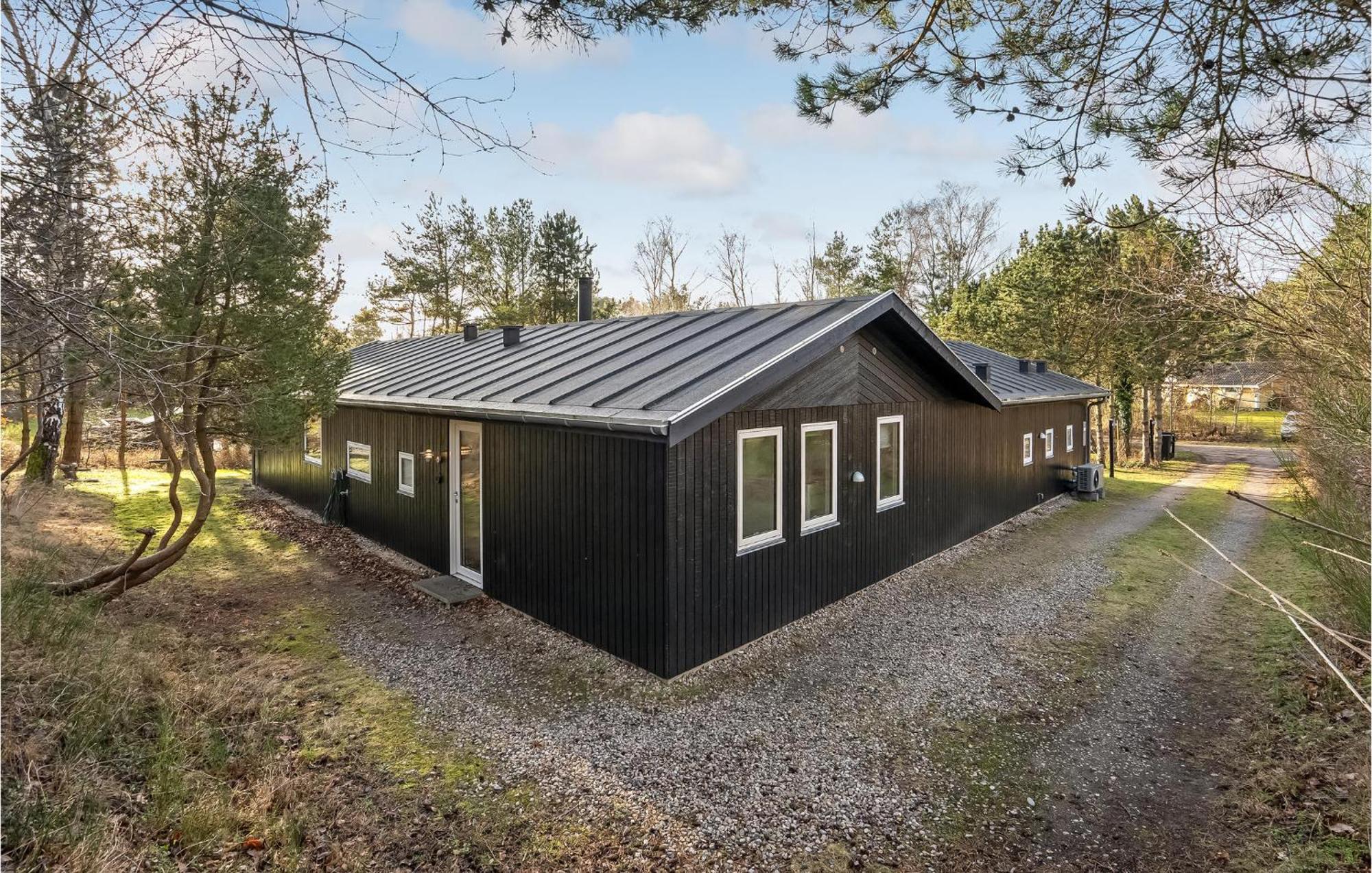 Awesome Home In Ebeltoft With Indoor Swimming Pool エクステリア 写真